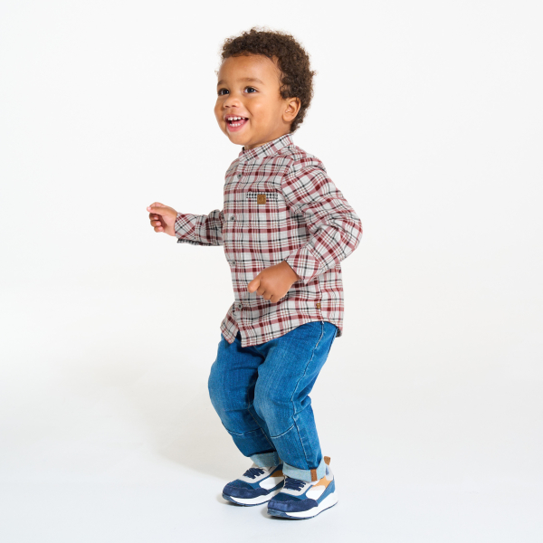 قميص مربعات بياقة صغيرة، باللون الأحمر للأطفال الرضع